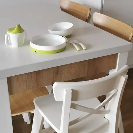 Sloneczny Apartment *